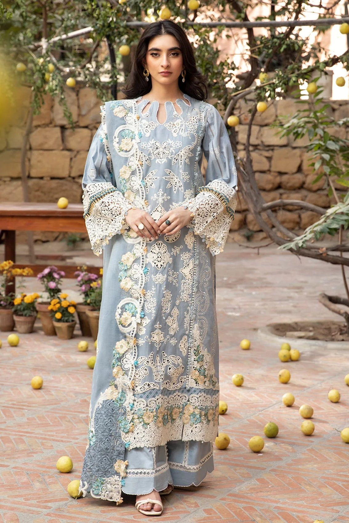 Elaf Embroidered Lawn Suit Unstitched 3 Piece EY-125
