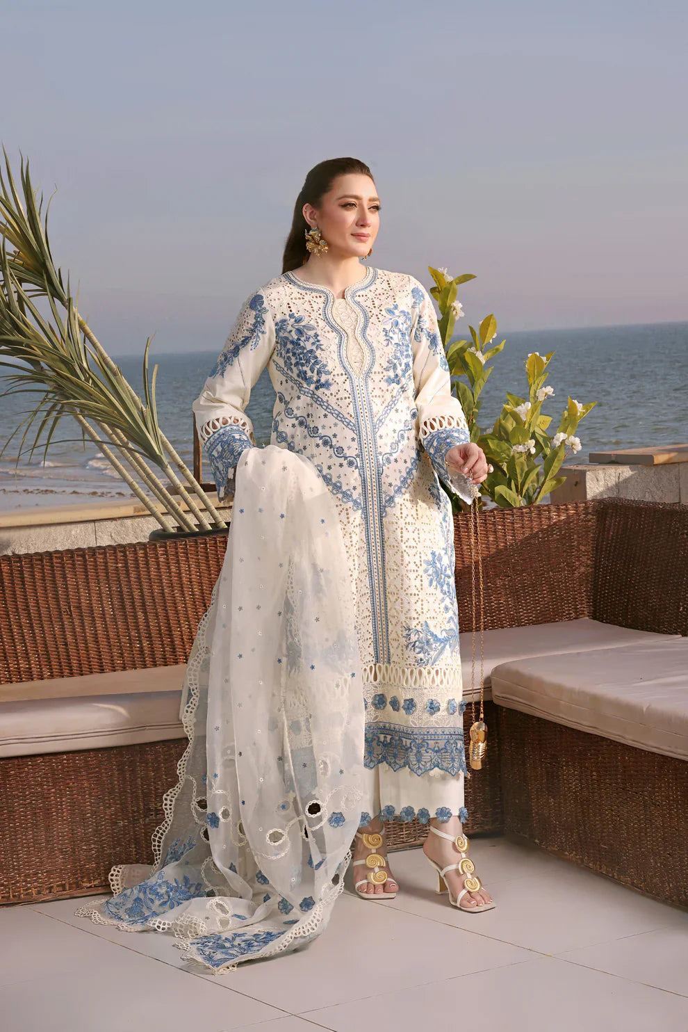 Aneelas'26 Lawn Luxury Embroidered 3 Piece Dress- EFY-164