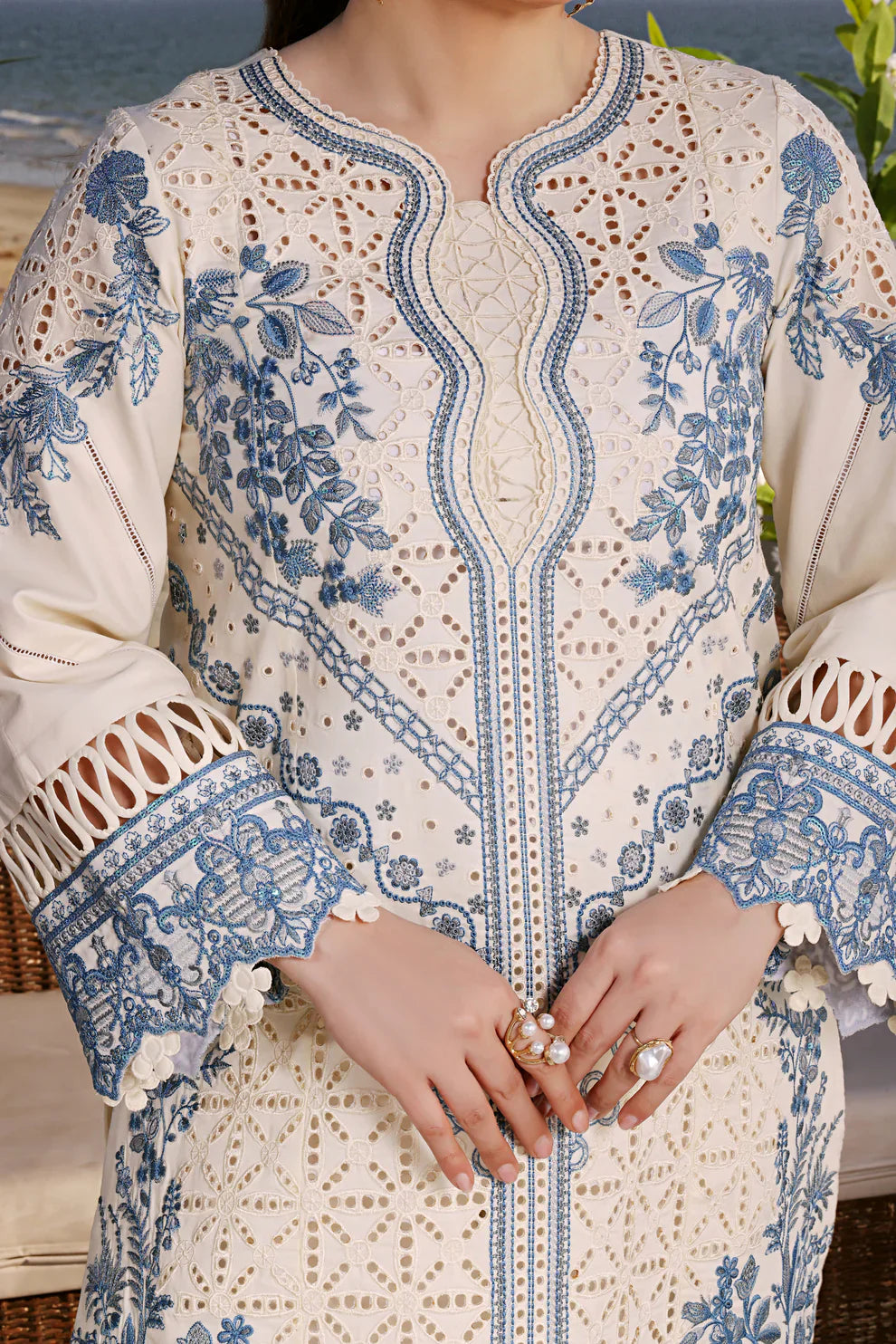 Aneelas'26 Lawn Luxury Embroidered 3 Piece Dress- EFY-164