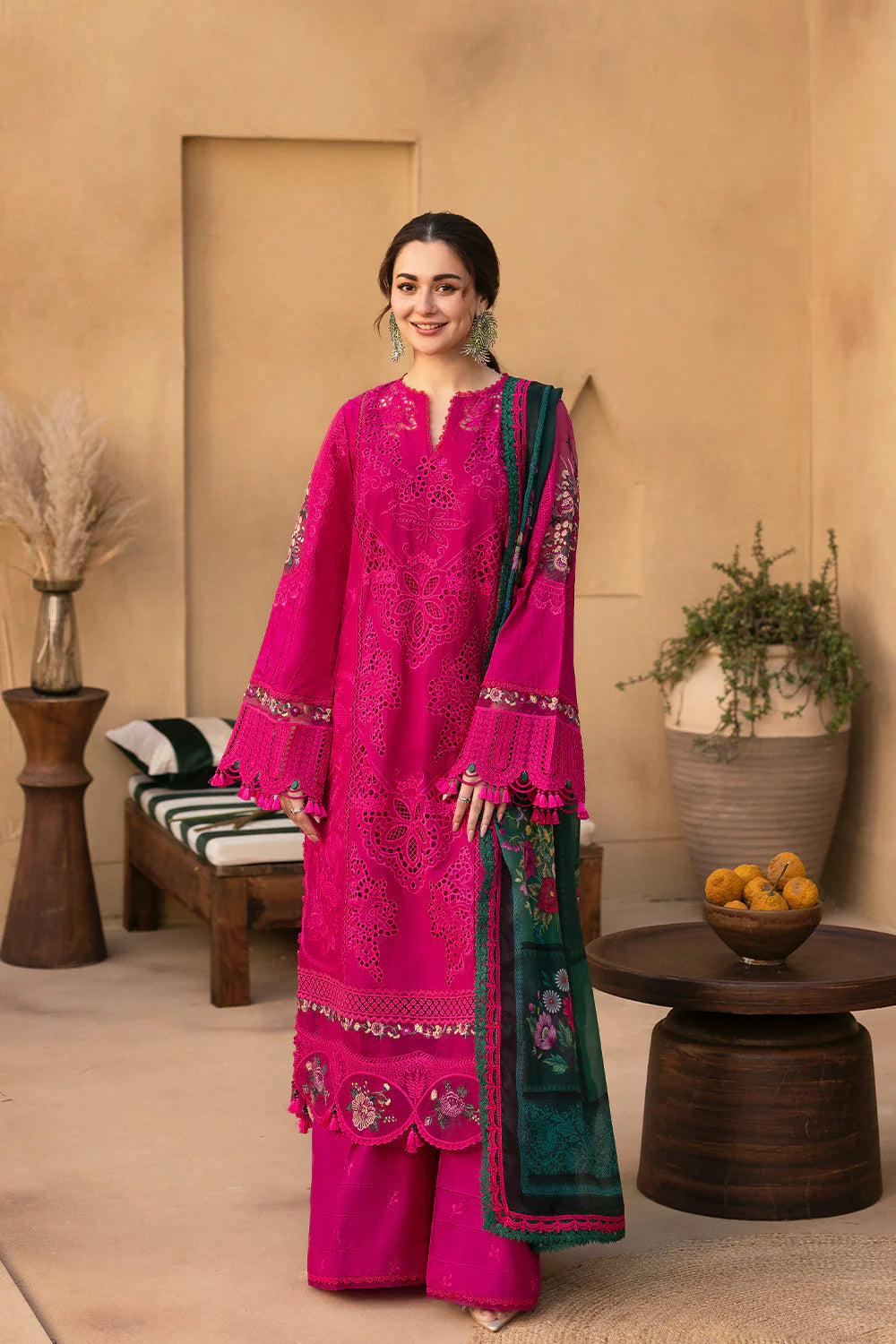 QalamKar - 3PC Chikenkari Lawn Embroidered Suit EY-111