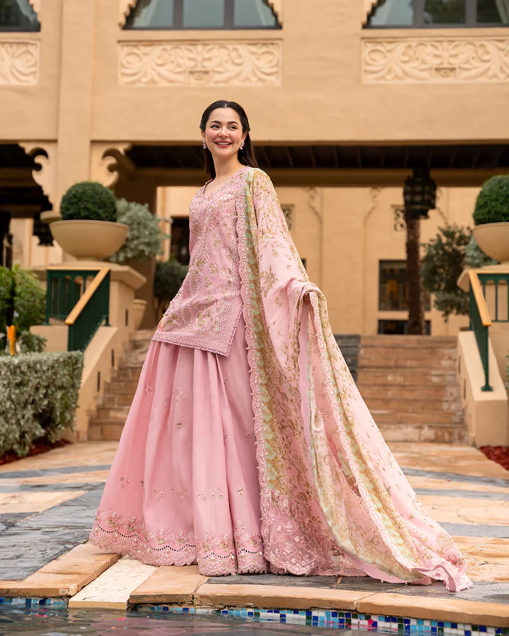 Embroidered Luxury Lawn 3 Piece Suit EFY-169