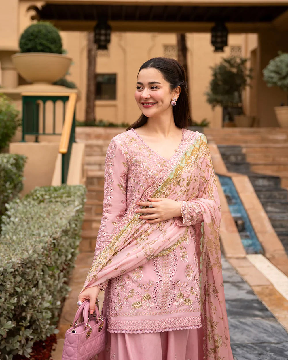 Embroidered Luxury Lawn 3 Piece Suit EFY-169