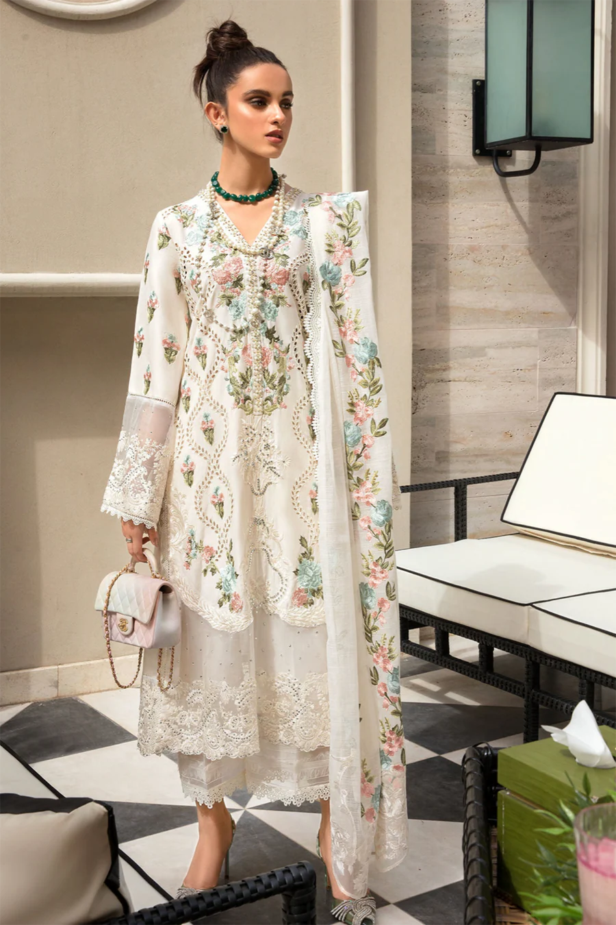Crimson - 3PC (Unstitched) Full Heavy Embroidered Chikenkari Lawn EY-131