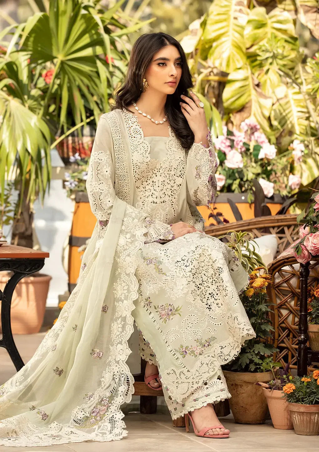 Embroidered Lawn Unstitched 3PC Dress | EY-142