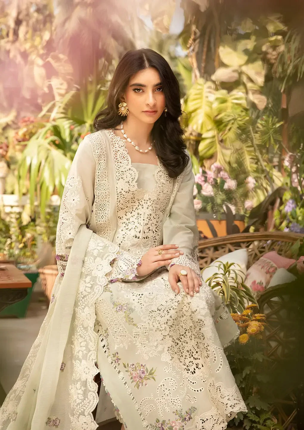 Embroidered Lawn Unstitched 3PC Dress | EY-142