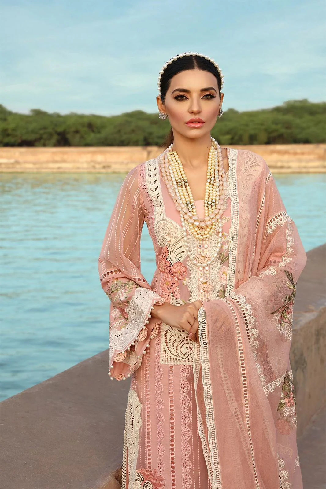 Crimson pink 3PC Embroidered Lawn Suit with Embroidered organza Dupatta EY-117